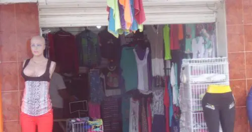 ALMACEN DE ROPA CALLE 47 SUR ALMACEN DE ROPA CALLE 47 SUR
